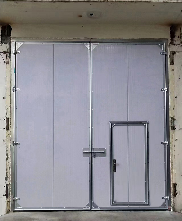 白银工业平开门