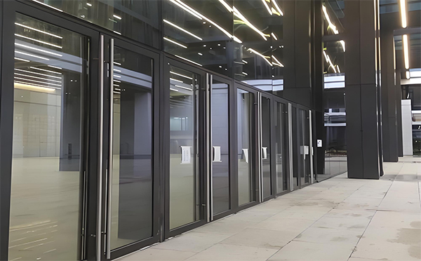 白银玻璃地弹门 白银玻璃地弹门