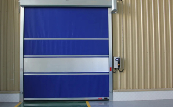 选择白银快速白银卷帘门时的注意事项