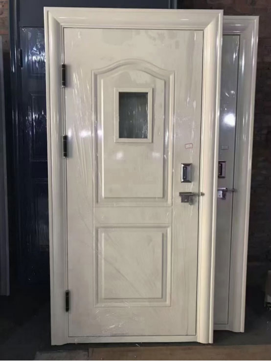 白银学校教室门