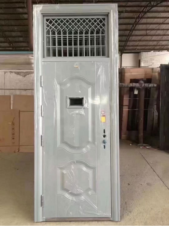 白银学校教室门