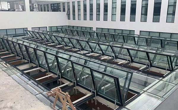 百安科技有限公司近期白银排烟窗项目案例分享 百安科技有限公司近期白银排烟窗项目案例分享